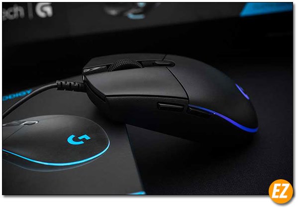 Chuột chơi game Logitech